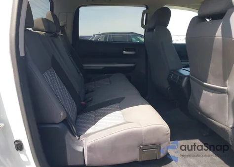 2019 Toyota Tundra Sr5 5.7L V8 z USA, uszkodzony, nr VIN 5TFDY5F16KX861779